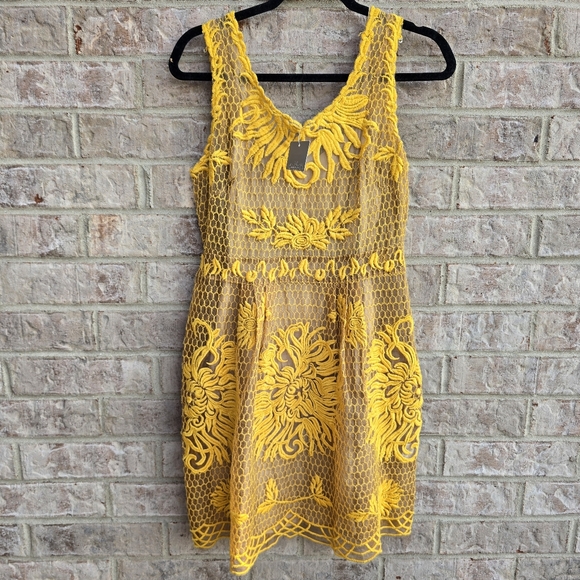 NEW Anthropologie Honeycomb Yellow Lace Dress by Yoana Baraschi $348 Size 6 - Picture 10 of 11